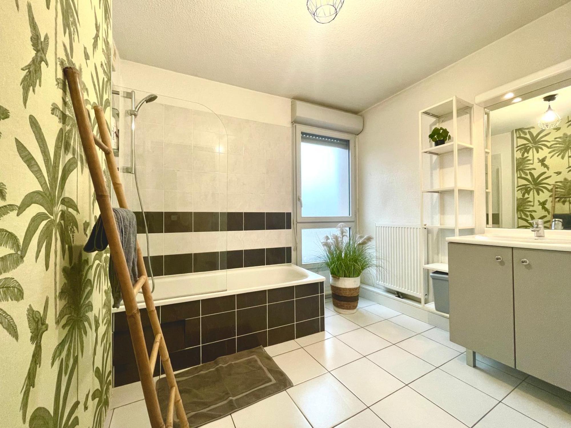 Bel Appartement T3 De 60M2 Avec Parking, Terrasse, Proche Du Metro Et Du Periph Toulouse Exterior photo